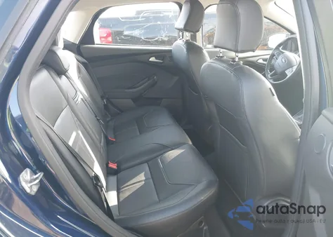 2016 Ford Focus Titanium from USA, damaged, VIN 1FADP3N25GL287908